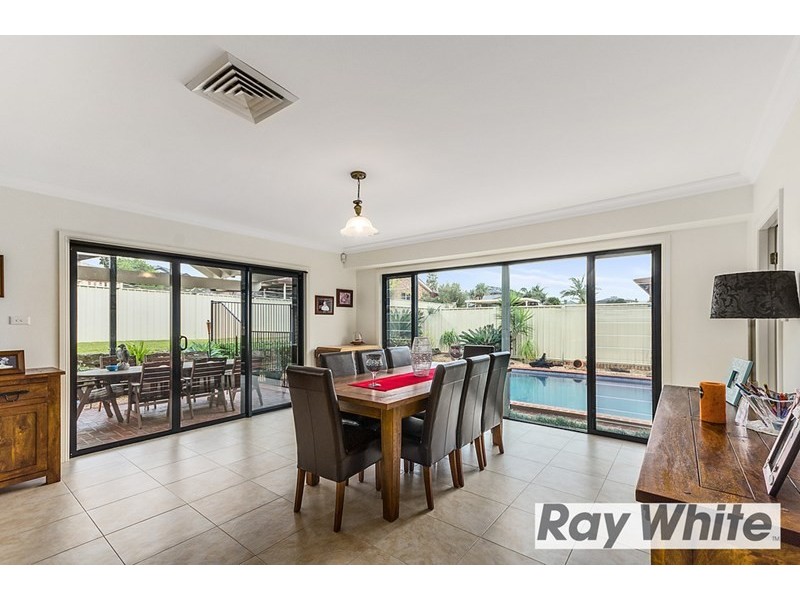 4 Dombarton Place, Horsley NSW 2530