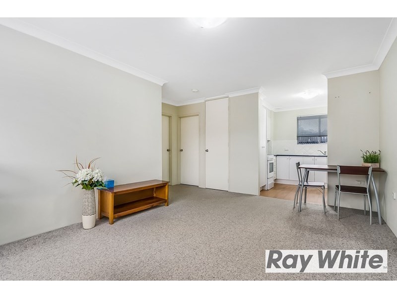 4/17 Prince Edward Drive, Dapto NSW 2530