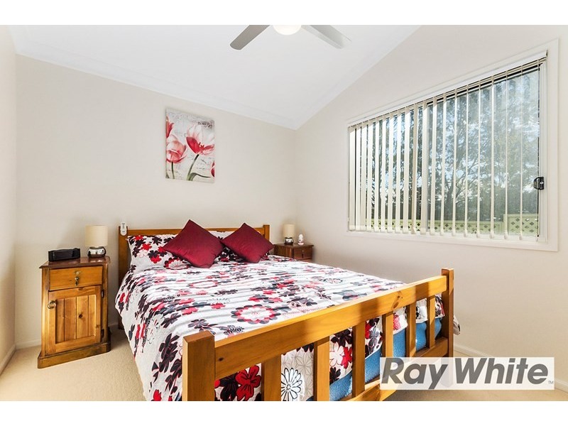 143 Acacia Close, Kanahooka NSW 2530