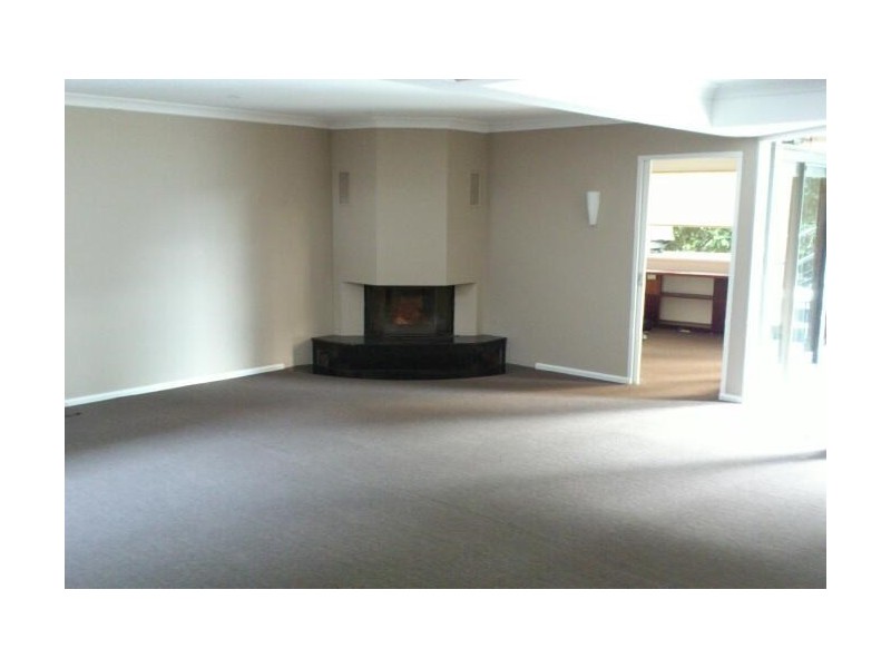 4 Meares Avenue, Mangerton NSW 2500