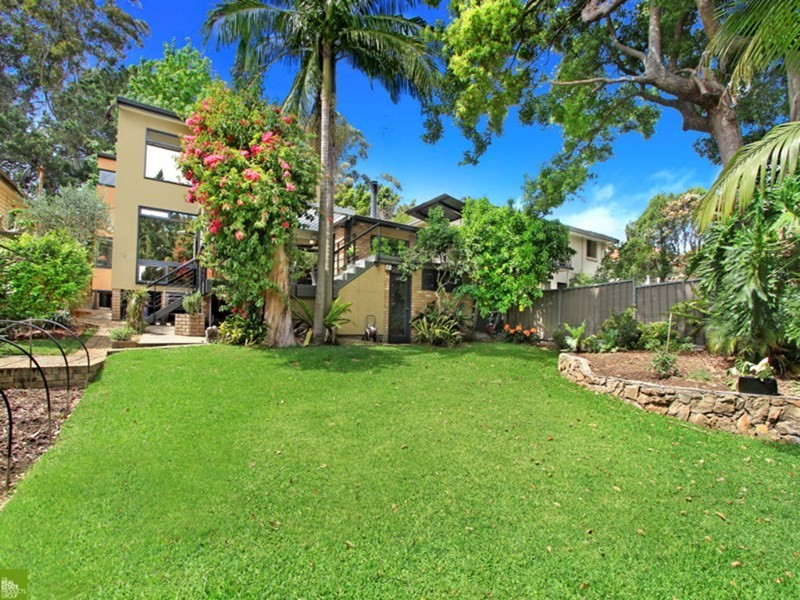 4 Meares Avenue, Mangerton NSW 2500