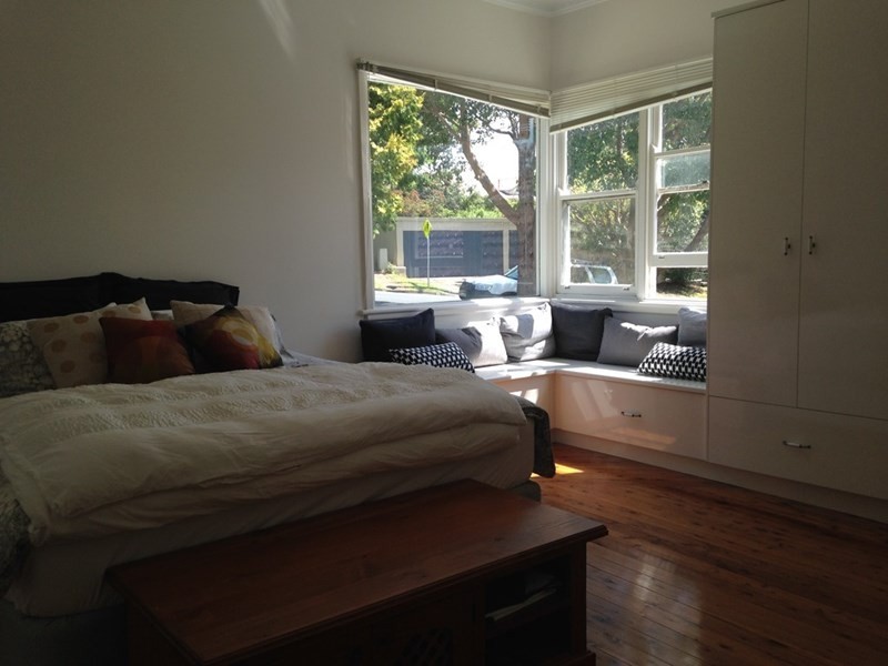 42 Norman Street, Mangerton NSW 2500