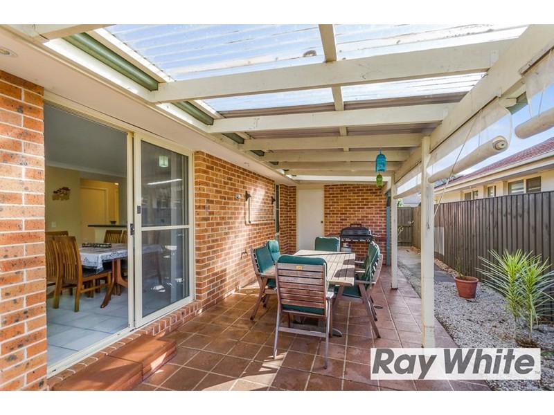 27 Glenwood Grove, Horsley NSW 2530