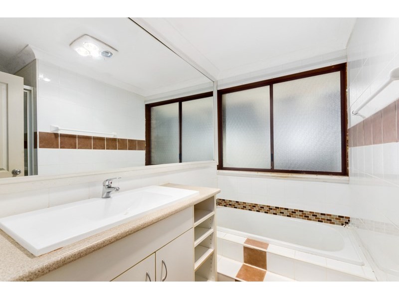 11 Shell Place, Dapto NSW 2530