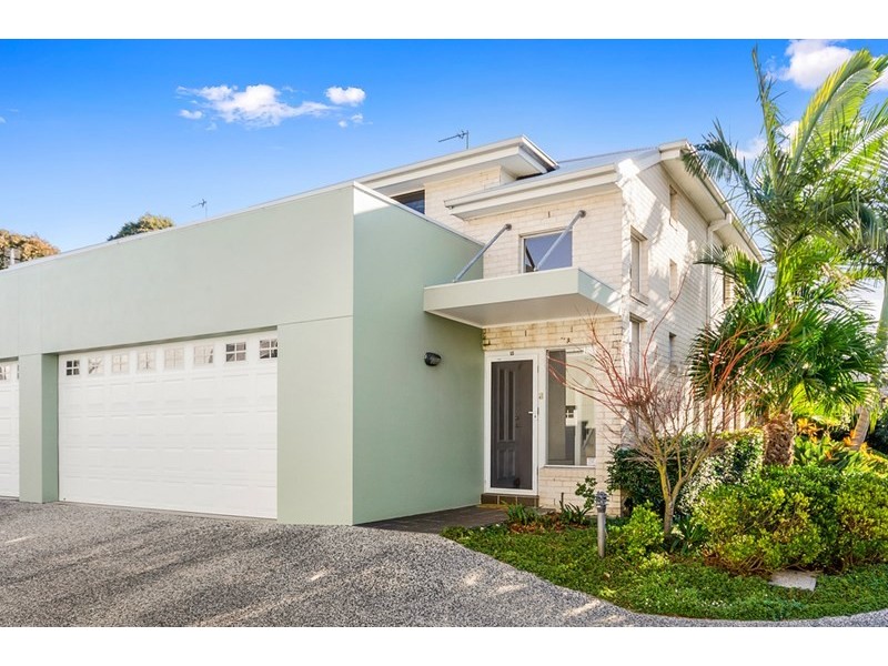 15/4a Tallegalla Street, Unanderra NSW 2526