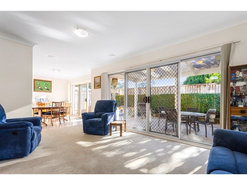 15/4a Tallegalla Street, Unanderra NSW 2526