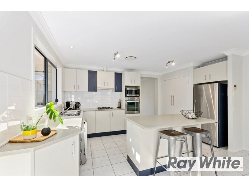 27 Hennesy Street, Flinders NSW 2529