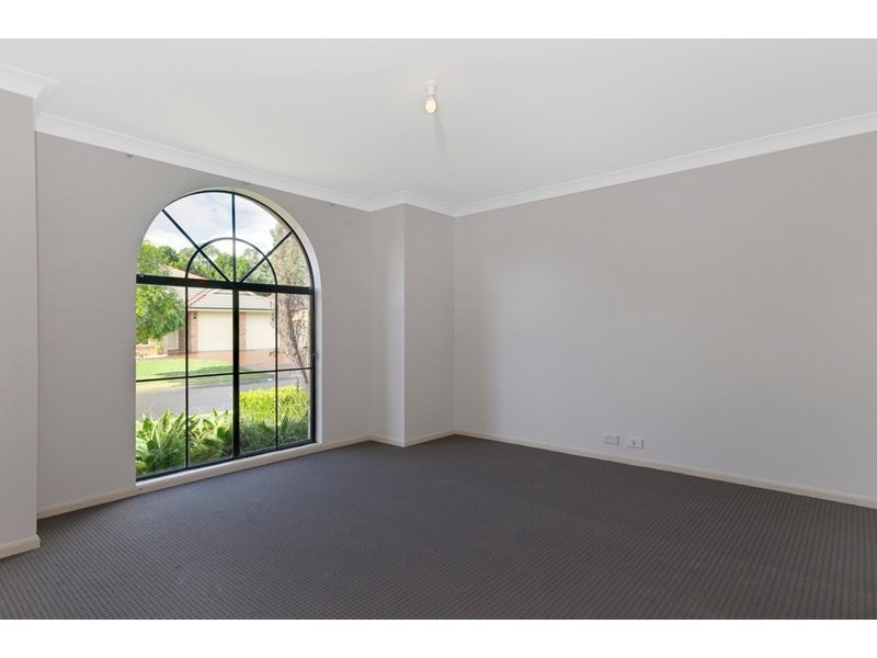 82 North Terrace, Dapto NSW 2530