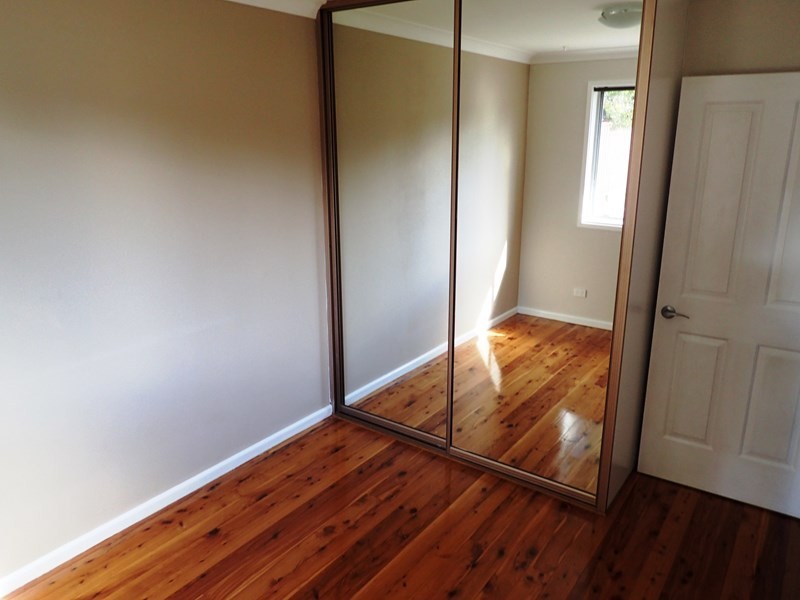 12 Cleary Avenue, Kanahooka NSW 2530