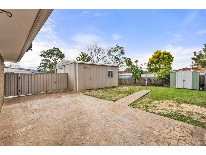 49 Macquarie Street, Albion Park NSW 2527