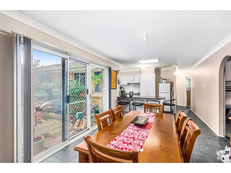 12 Gloucester Circuit, Albion Park NSW 2527