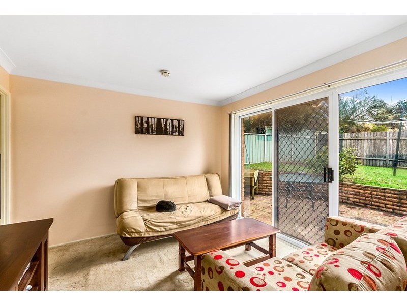12 Gloucester Circuit, Albion Park NSW 2527