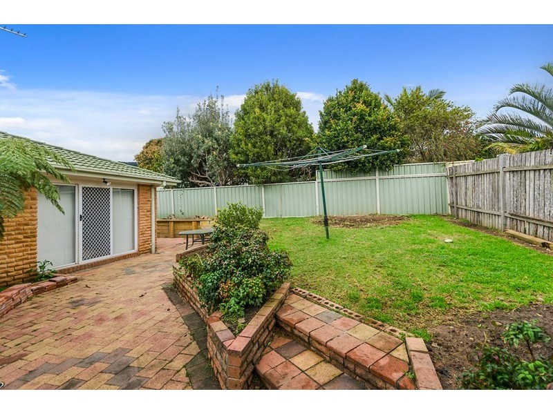 12 Gloucester Circuit, Albion Park NSW 2527