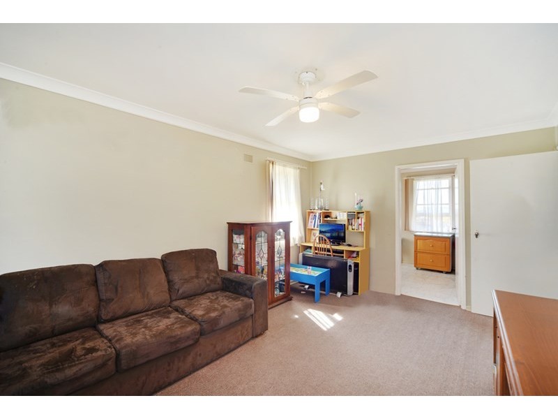 9 Inala Avenue, Koonawarra NSW 2530