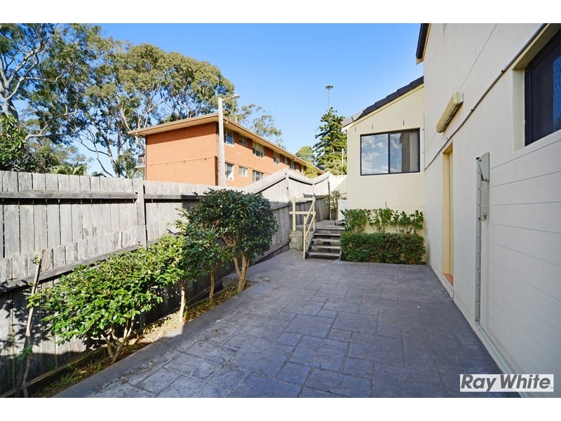 7/15 Woodlawn Avenue, Mangerton NSW 2500