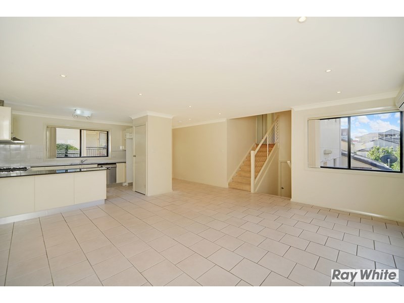 7/15 Woodlawn Avenue, Mangerton NSW 2500