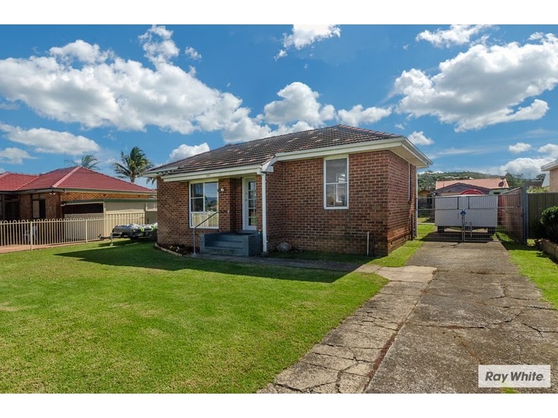 18 Burke Way, Berkeley NSW 2506