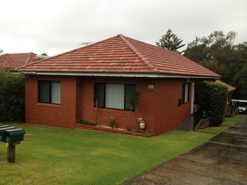 1/8 ARMSTRONG Street, West Wollongong NSW 2500