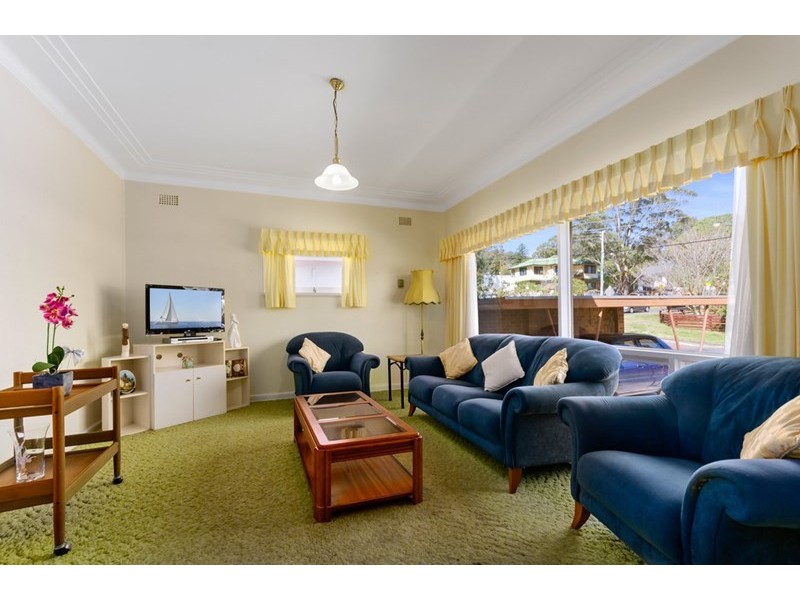 138 Heaslip Street, Mangerton NSW 2500