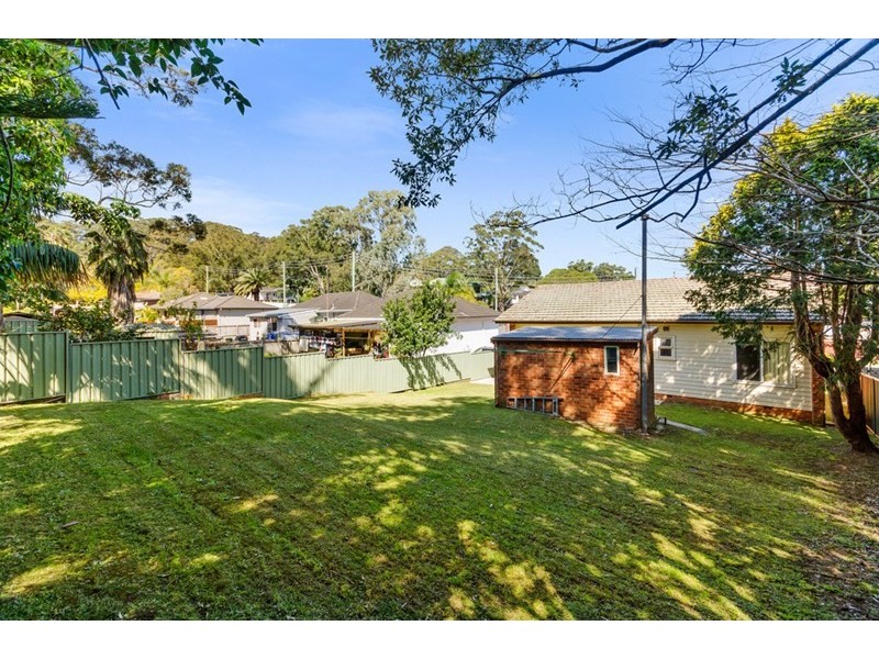 138 Heaslip Street, Mangerton NSW 2500