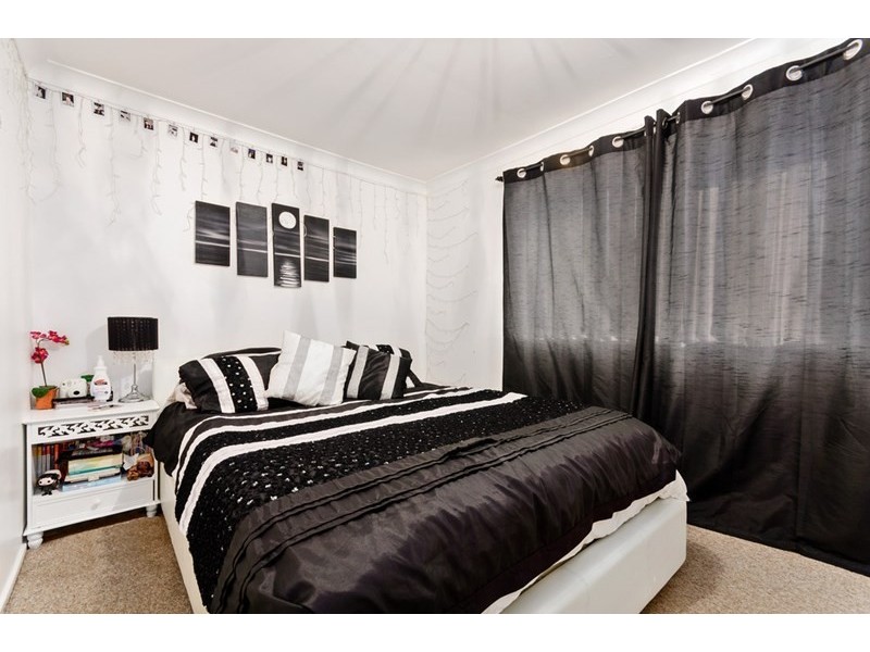 74 Compton Street, Dapto NSW 2530