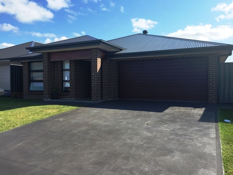 9 Hobbs Street, Horsley NSW 2530