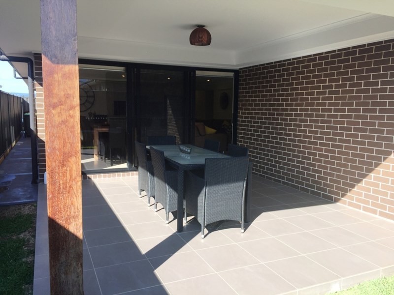 9 Hobbs Street, Horsley NSW 2530