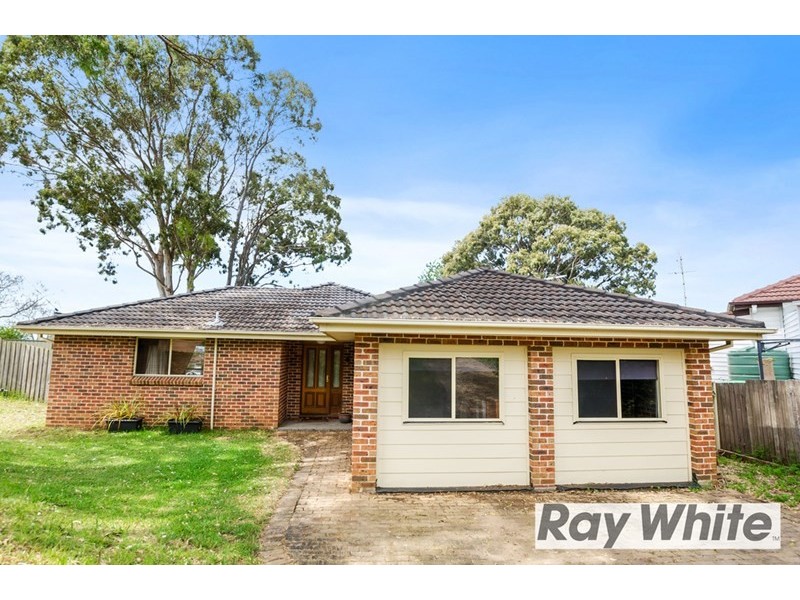 2 Michael Street, Albion Park NSW 2527