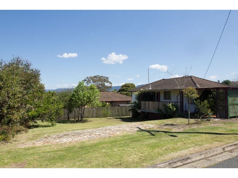 21 Blakemore Avenue, Kanahooka NSW 2530