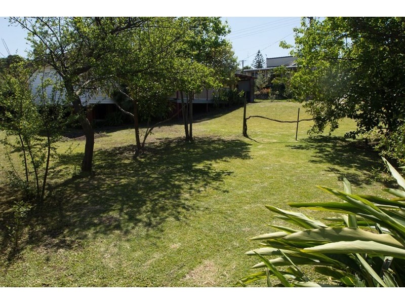 21 Blakemore Avenue, Kanahooka NSW 2530