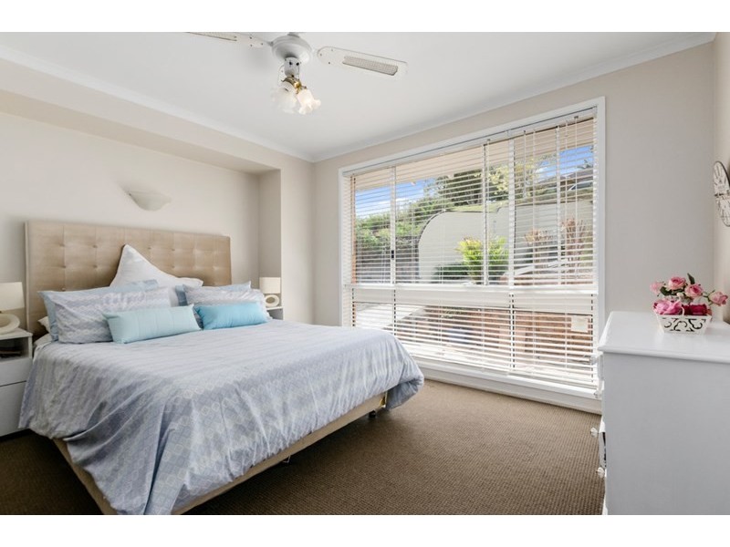 51 Thirroul Road, Kanahooka NSW 2530