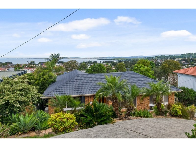 51 Thirroul Road, Kanahooka NSW 2530
