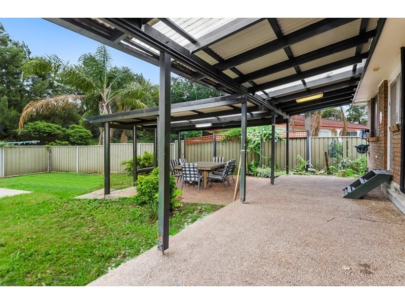 8 Shell Place, Dapto NSW 2530
