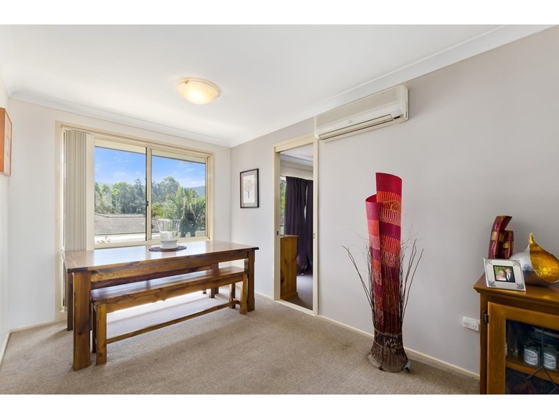 64 Robins Creek Drive, Horsley NSW 2530