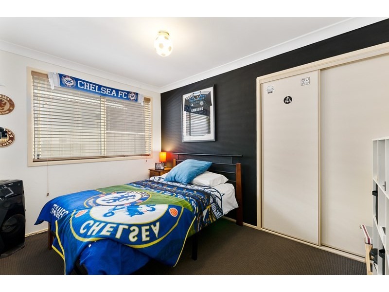 64 Robins Creek Drive, Horsley NSW 2530