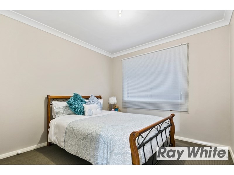 13 Wholahan Street, Horsley NSW 2530