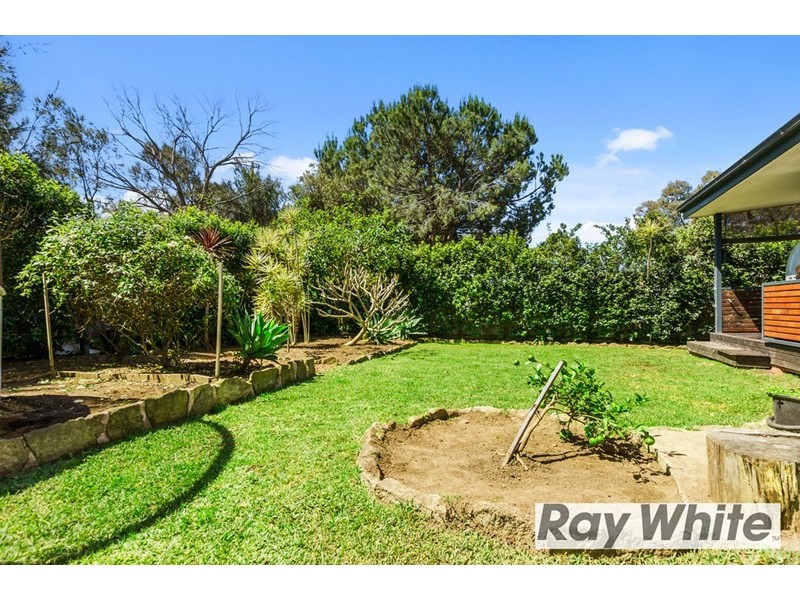 6 Oxford Road, Dapto NSW 2530