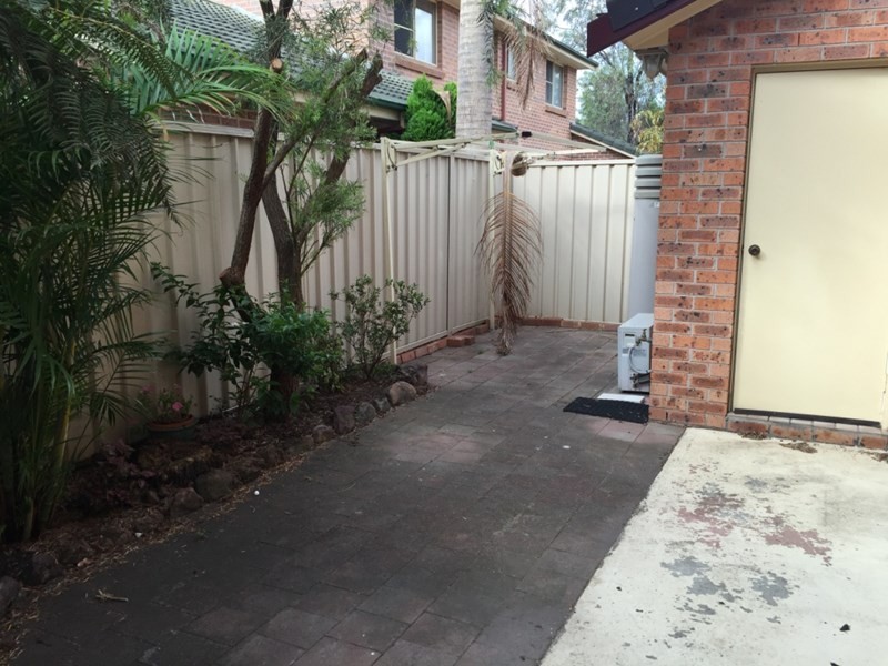 3/22-24 Bateman Avenue, Albion Park Rail NSW 2527
