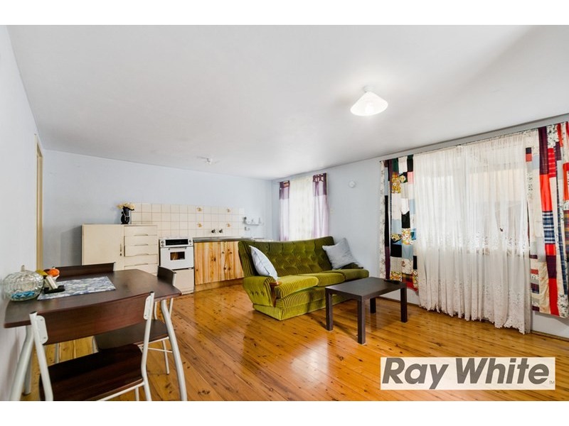 31 Ranchby Avenue, Lake Heights NSW 2502