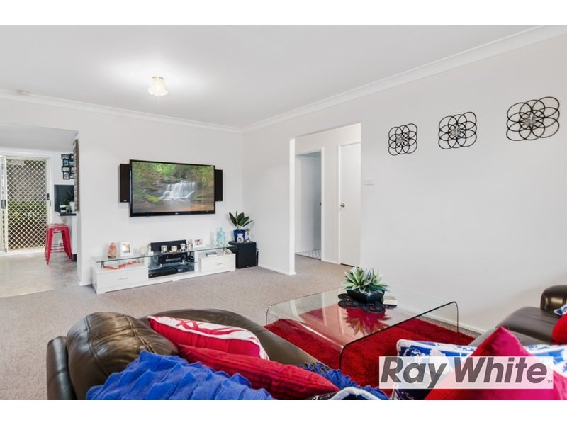 2/19 Amaral Avenue, Dapto NSW 2530