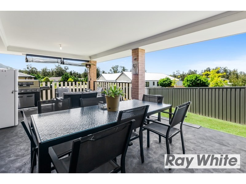 19 Saltwater Circuit, Kanahooka NSW 2530