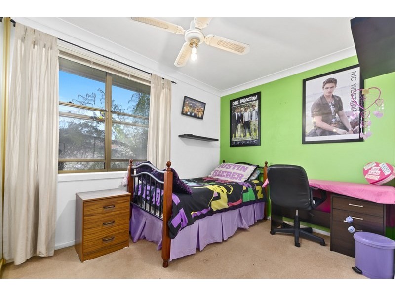 31 Eleebana Crescent, Koonawarra NSW 2530