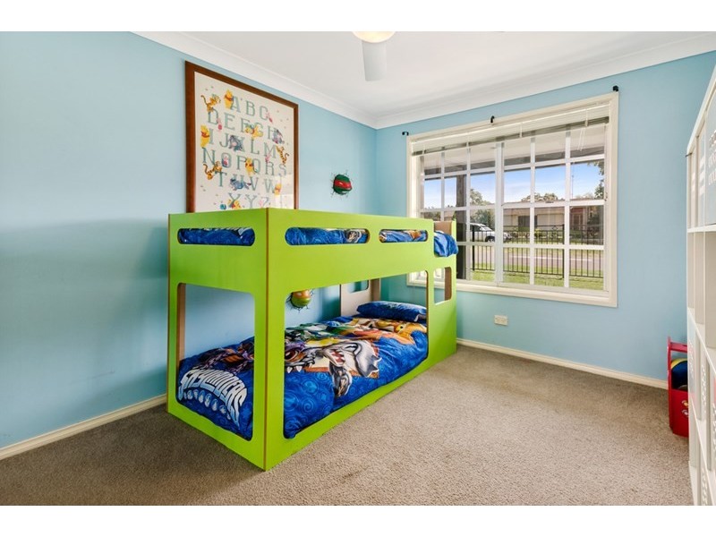 5 Hamilton Road, Albion Park NSW 2527