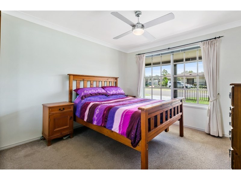 5 Hamilton Road, Albion Park NSW 2527