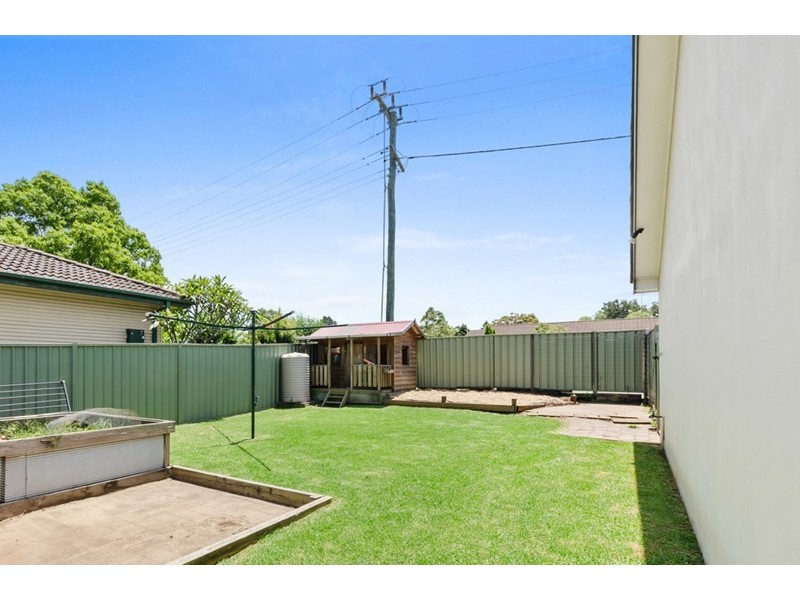 5 Hamilton Road, Albion Park NSW 2527