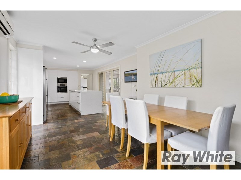 4 Huxley Drive, Horsley NSW 2530