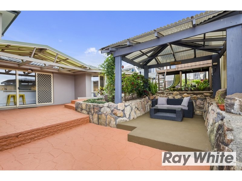 4 Huxley Drive, Horsley NSW 2530