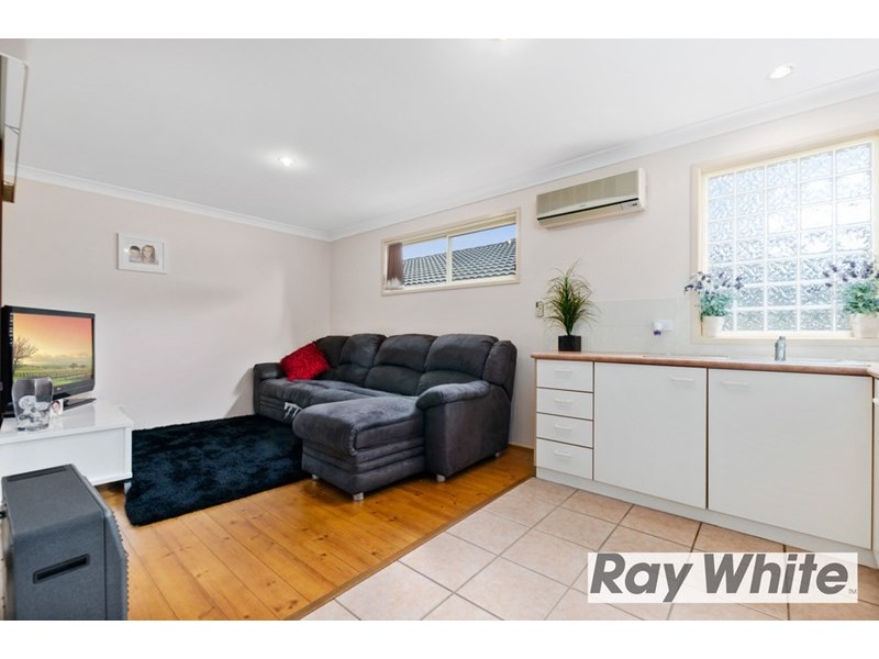 2 Benares Court, Horsley NSW 2530