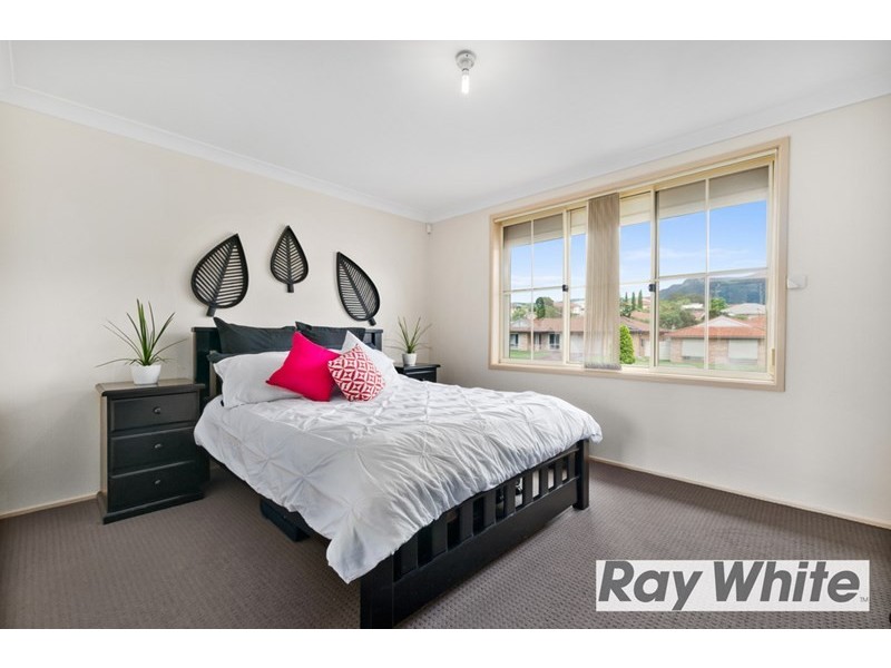 2 Benares Court, Horsley NSW 2530