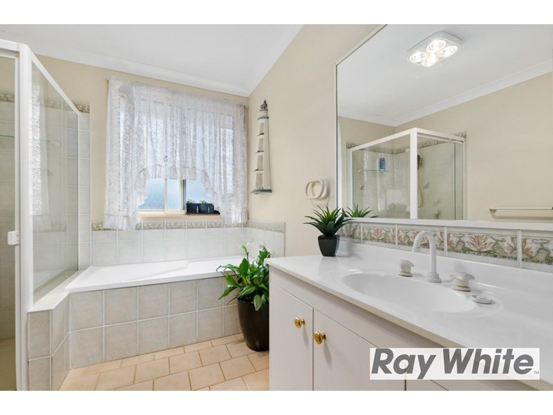 2 Benares Court, Horsley NSW 2530